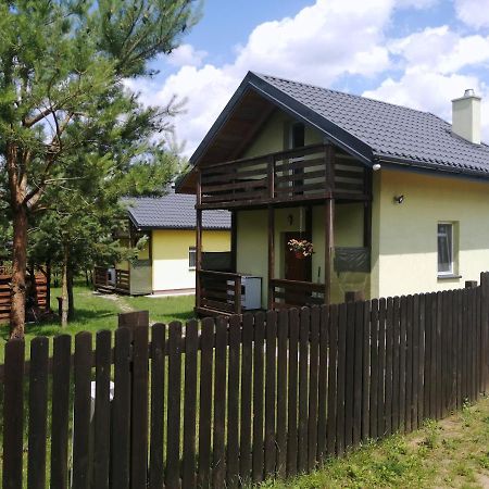 Domki Nad Jeziorem Dąbrówno Extérieur photo