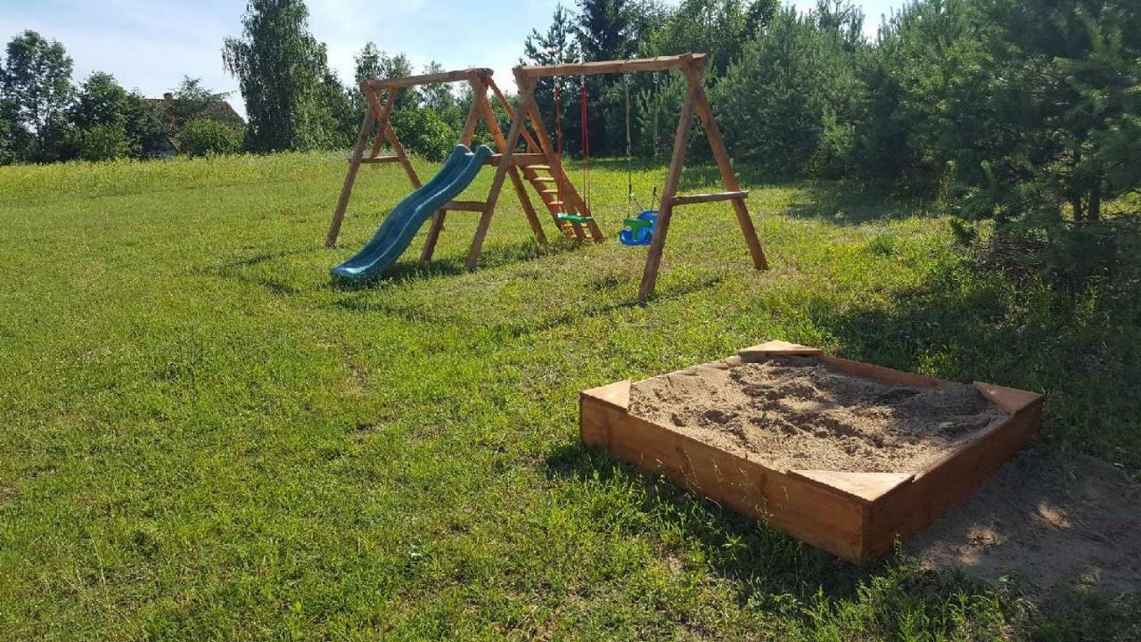 Domki Nad Jeziorem Dąbrówno Extérieur photo